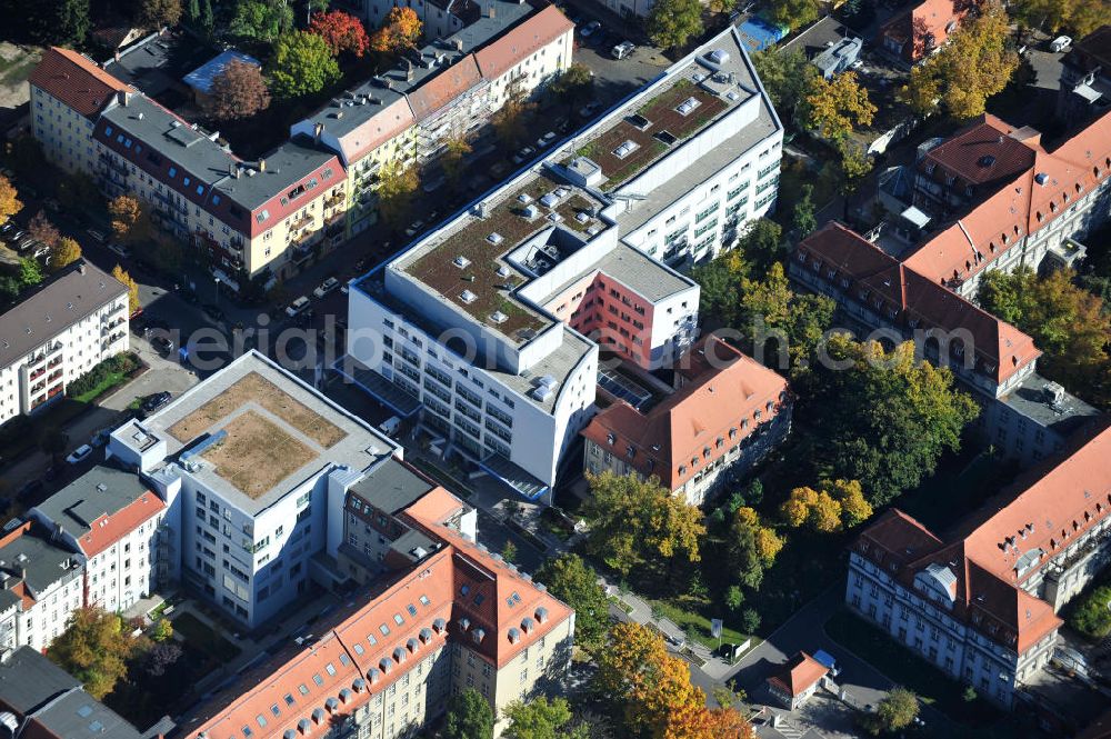 Aerial image Berlin - Blick auf den Erweiterungsbau des Sana Klinikum Lichtenberg / Oskar-Ziethen-Krankenhaus an der Fanningerstraße 32 in 10365 Berlin. View of the extension of the Sana Klinikum Lichtenberg / Oskar-Ziethen hospital on Fanningerstraße 32 in 10365 Berlin.