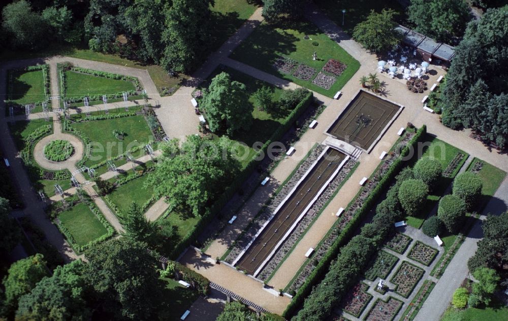 Aerial photograph Forst - View of the East German Rose Garden. The garden was opened in 1913 as part of the Rose and Garden Show. On a total area of 15 hectares, about 700 varieties of roses are shown