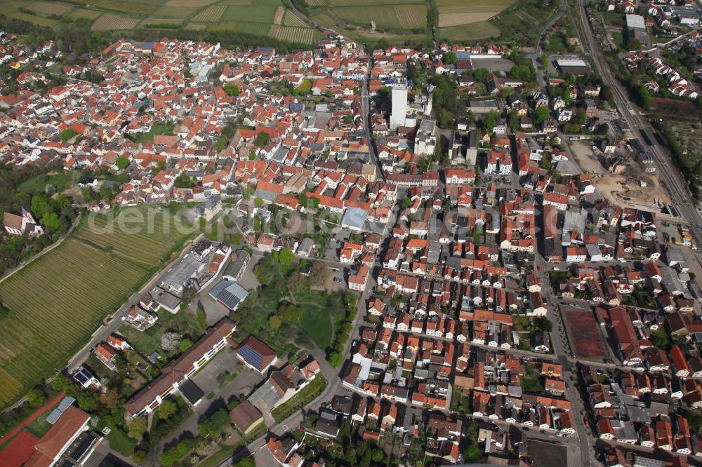 OSTHOFEN from the bird's eye view: Osthofen in Rhineland-Palatinate Alzey-Worms