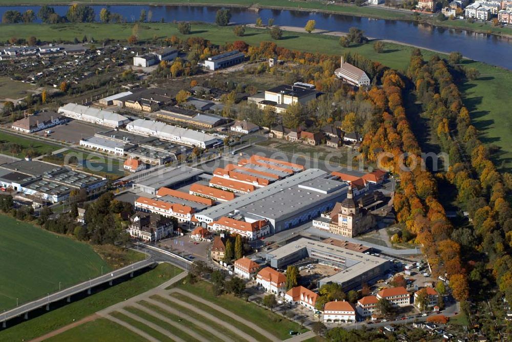 Dresden from the bird's eye view: Blick auf das Ostragehege an der Elbe im Stadtteil Friedrichstadt zwischen Marienbrücke, Friedrichstadt und dem Binnenhafen Alberthafen Dresden-Friedrichstadt. Auf dem Gelände befindet sich die Messe Dresden und ein großer Sportkomplex mit dem Heinz-Steyer-Stadion und der Eissporthalle. Ein Projekt der HVB Immobilien AG