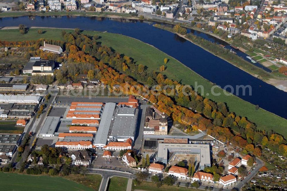 Dresden from the bird's eye view: Blick auf das Ostragehege an der Elbe im Stadtteil Friedrichstadt zwischen Marienbrücke, Friedrichstadt und dem Binnenhafen Alberthafen Dresden-Friedrichstadt. Auf dem Gelände befindet sich die Messe Dresden und ein großer Sportkomplex mit dem Heinz-Steyer-Stadion und der Eissporthalle. Ein Projekt der HVB Immobilien AG