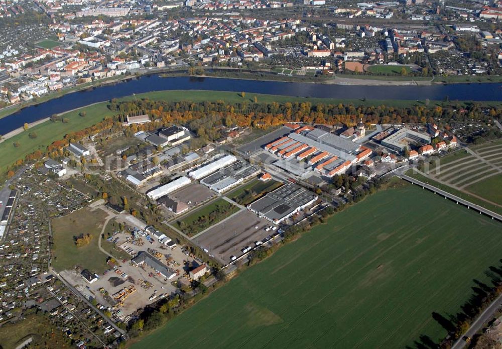 Aerial image Dresden - Blick auf das Ostragehege an der Elbe im Stadtteil Friedrichstadt zwischen Marienbrücke, Friedrichstadt und dem Binnenhafen Alberthafen Dresden-Friedrichstadt. Auf dem Gelände befindet sich die Messe Dresden und ein großer Sportkomplex mit dem Heinz-Steyer-Stadion und der Eissporthalle. Ein Projekt der HVB Immobilien AG