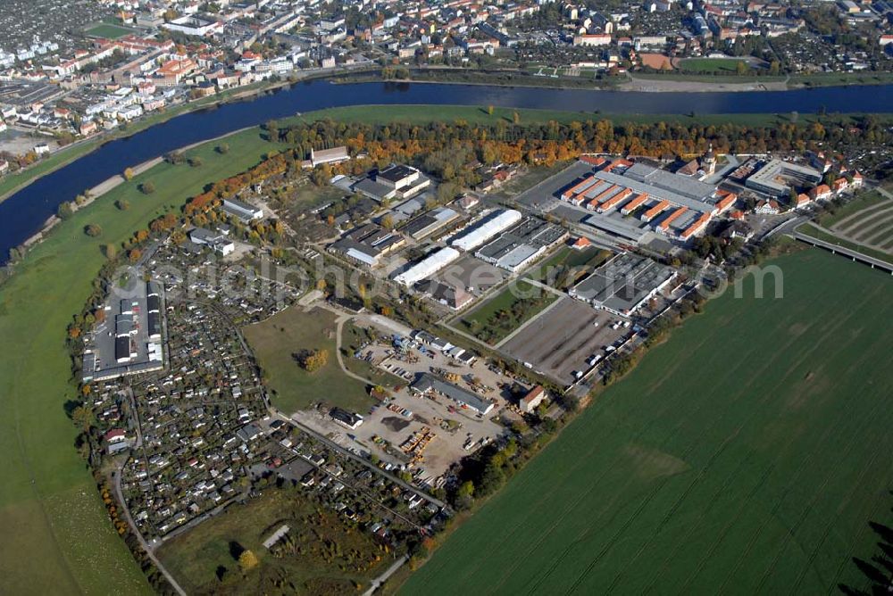 Dresden from above - Blick auf das Ostragehege an der Elbe im Stadtteil Friedrichstadt zwischen Marienbrücke, Friedrichstadt und dem Binnenhafen Alberthafen Dresden-Friedrichstadt. Auf dem Gelände befindet sich die Messe Dresden und ein großer Sportkomplex mit dem Heinz-Steyer-Stadion und der Eissporthalle. Ein Projekt der HVB Immobilien AG