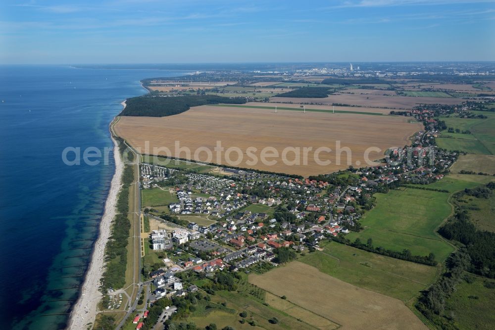 Börgerende-Rethwisch from above - Townscape on the seacoast in Boergerende-Rethwisch in the state Mecklenburg - Western Pomerania