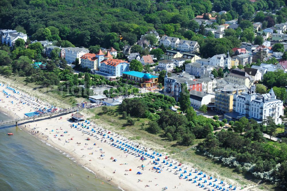 Aerial image Zinnowitz - Ostsee-Strand von Zinnowitz auf der Insel Usedom in Mecklenburg-Vorpommern. Beachside of the Baltic Sea in Zinnowitz at the island Usedom in Mecklenburg-Western Pomerania.