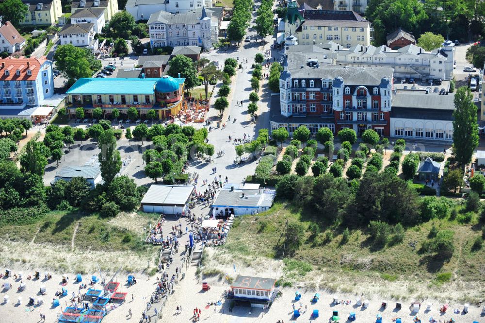 Zinnowitz from above - Ostsee-Strand von Zinnowitz auf der Insel Usedom in Mecklenburg-Vorpommern. Beachside of the Baltic Sea in Zinnowitz at the island Usedom in Mecklenburg-Western Pomerania.