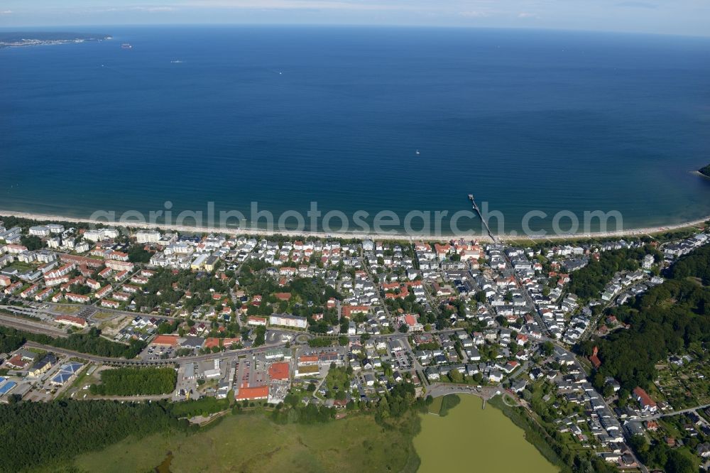 Aerial photograph Binz - View of the shore of the Baltic Sea in Binz on the island Ruegen in Mecklenburg-West Pomerania