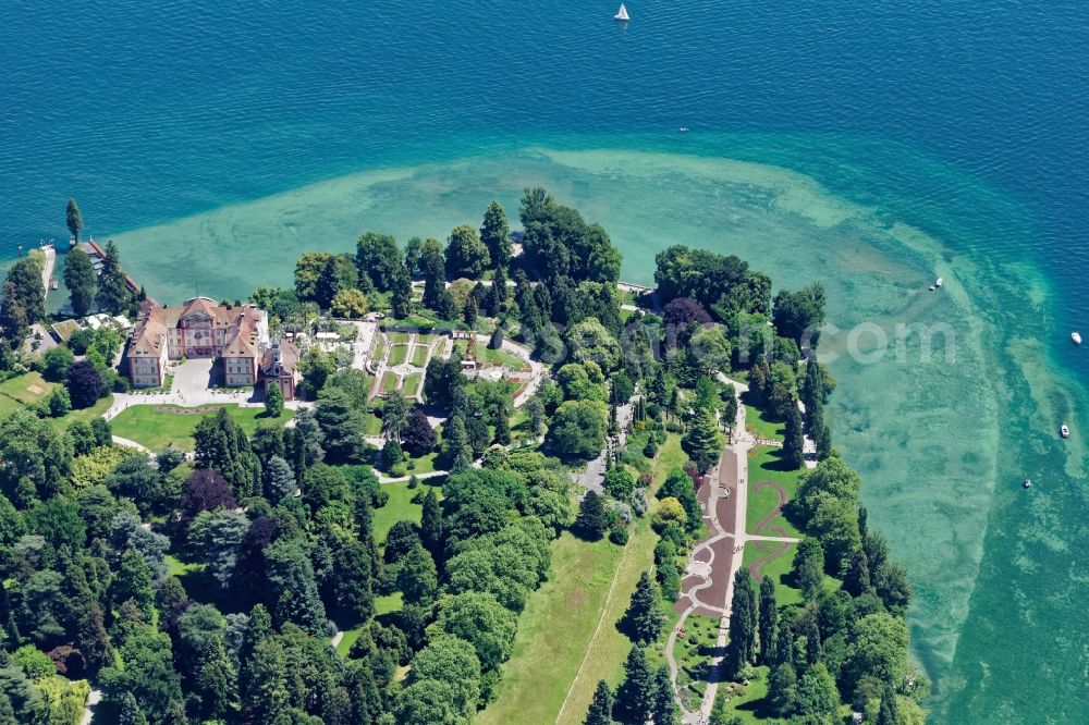 Aerial photograph Konstanz - Island area Mainau with the village center in Konstanz in the state Baden-Wuerttemberg, Germany