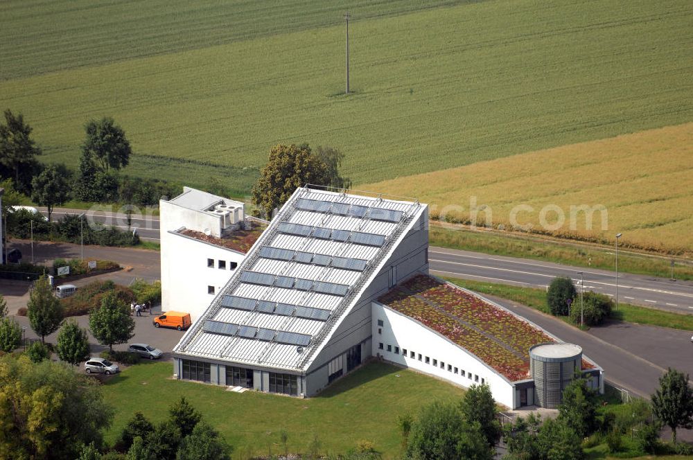 Friedberg from above - Blick auf das Außengebäude der Oberhessische Versorgungsbetriebe AG (OVAG) auf dem Gelände in der Dorheimer Straße im hessischen Friedberg. Kontakt: OVAG, Tel. 06031 82-0,