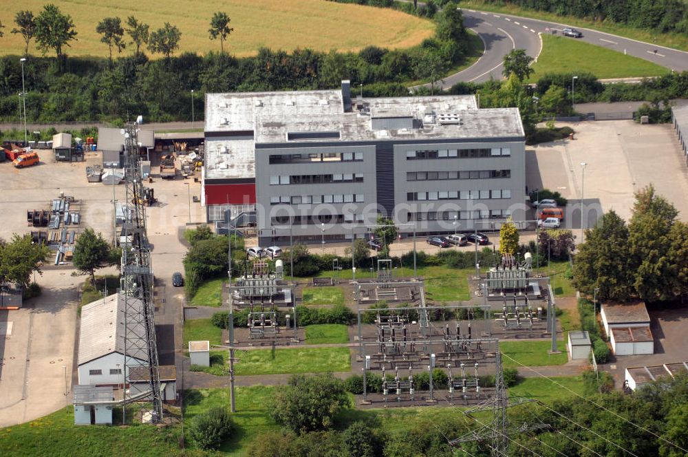 Aerial photograph Friedberg - Blick auf das Außengelände der Oberhessische Versorgungsbetriebe AG (OVAG) auf dem Gelände in der Dorheimer Straße im hessischen Friedberg. Die OVAG hat sich die sichere Stromversorgung in Oberhessen und die Einsparung von Energie zur Aufgabe gemacht. Kontakt: OVAG, Tel. +49 060 318 20,