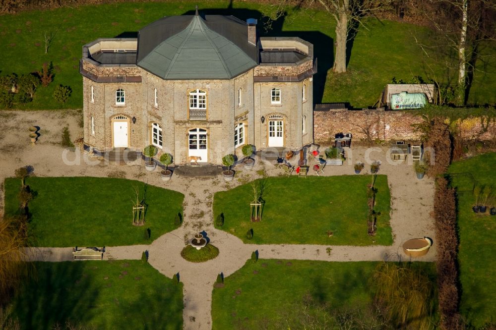 Aerial image Rheurdt - Palace Forsthaus in Rheurdt in the state North Rhine-Westphalia