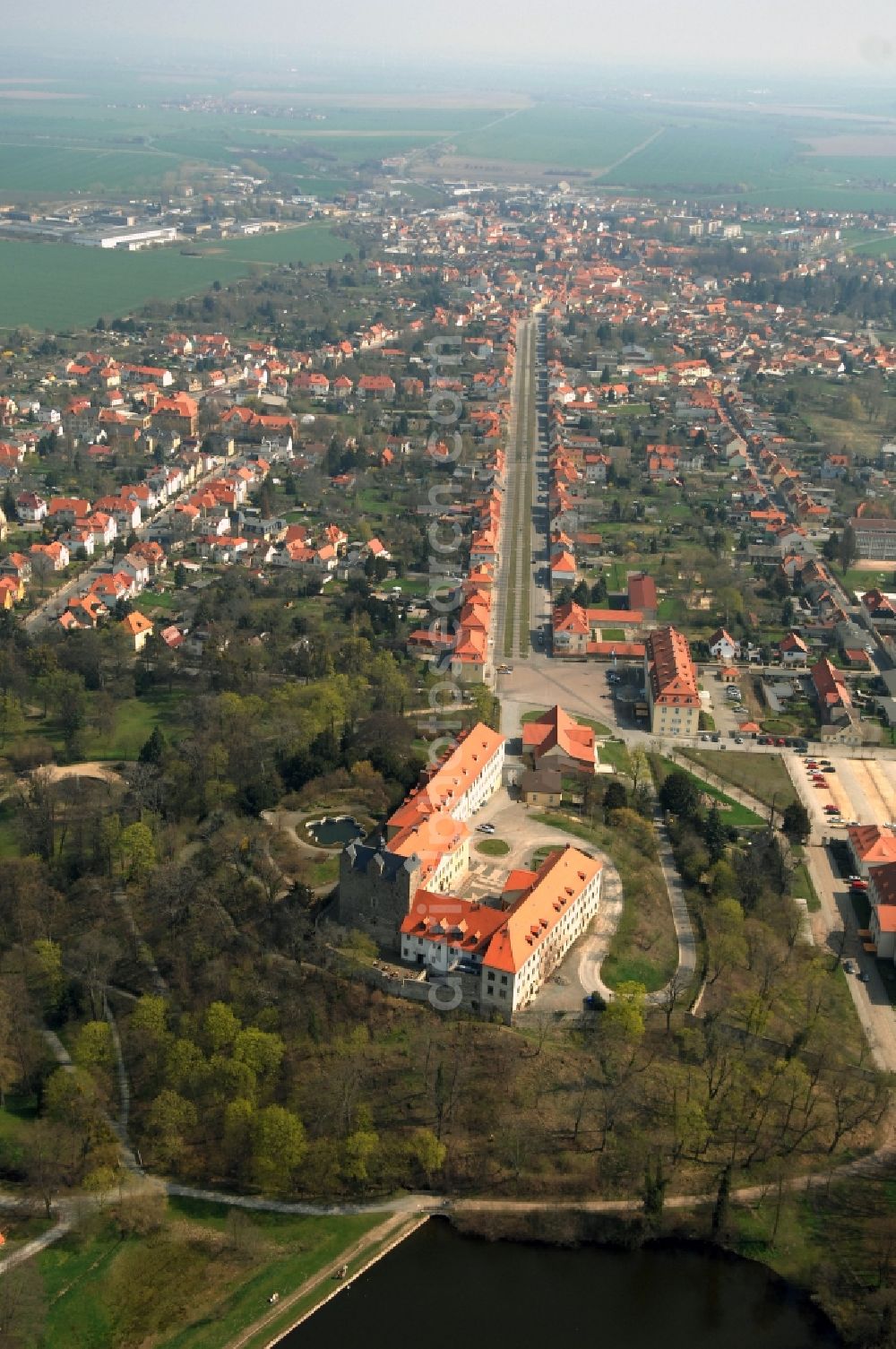 Aerial image Ballenstedt - Palace Ballenstedt on Schlossplatz in Ballenstedt in the state Saxony-Anhalt, Germany