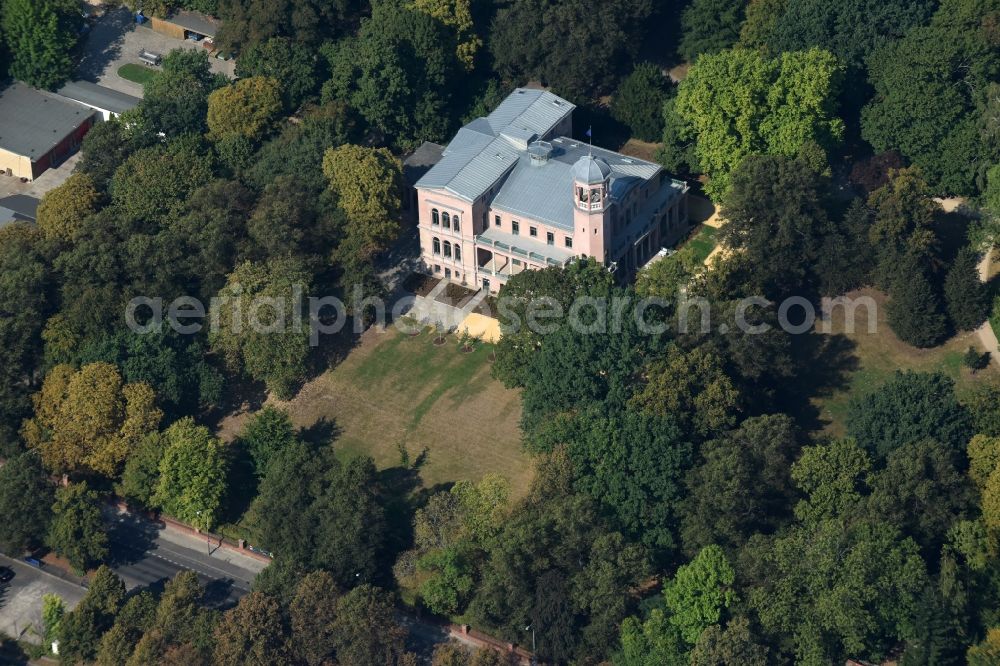 Berlin from the bird's eye view: Palace Biesdorf in Berlin