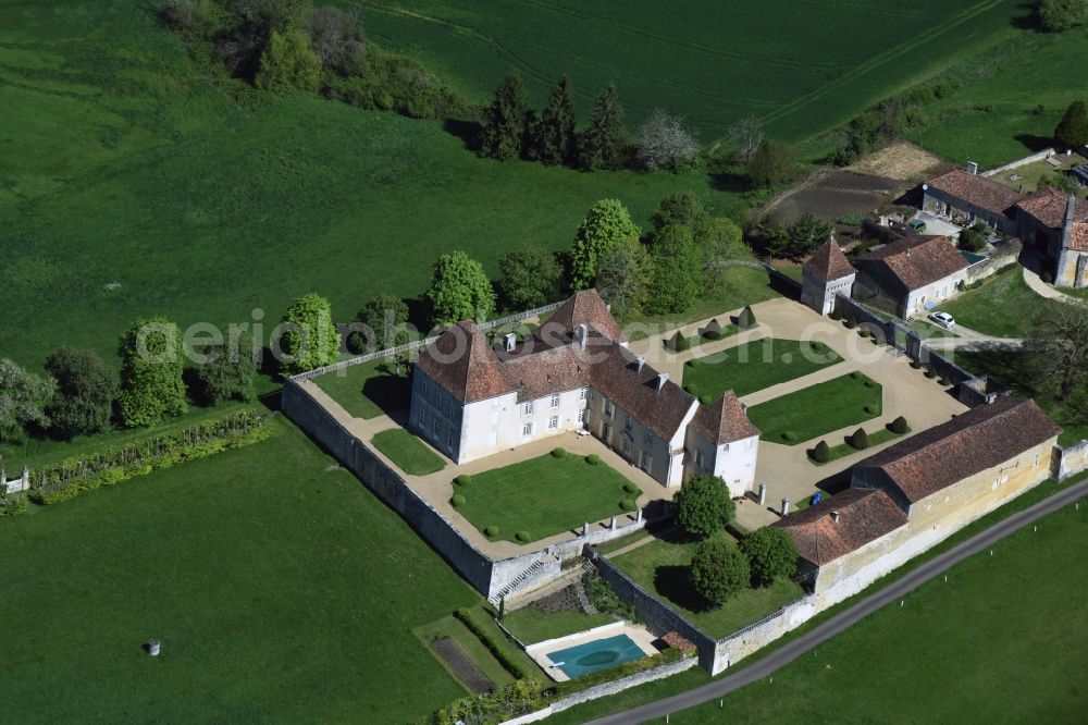 Aerial photograph Connezac - Palace Le Bourg in Connezac in Aquitaine Limousin Poitou-Charentes, France