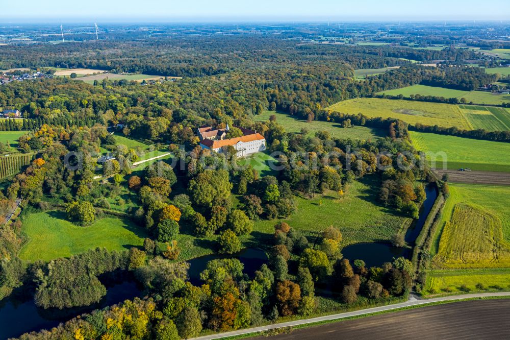 Aerial image Selm - Palace Cappenberg in the district Cappenberg in Selm in the state North Rhine-Westphalia, Germany