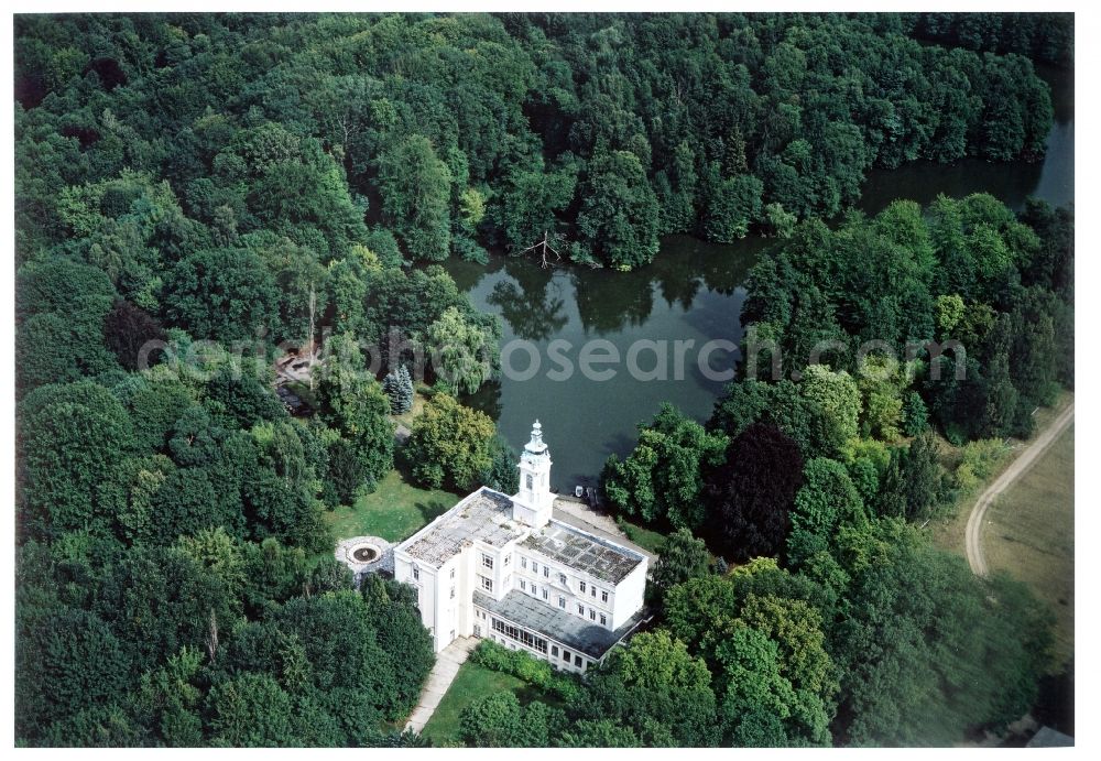 Aerial image Schönwalde - Palace Dammsmuehle in Schoenwalde in the state Brandenburg, Germany