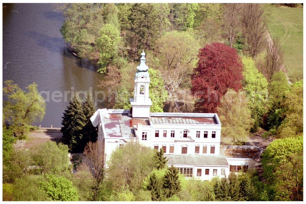 Aerial image Schönwalde - Palace Dammsmuehle in Schoenwalde in the state Brandenburg, Germany