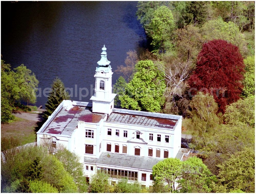 Schönwalde from above - Palace Dammsmuehle in Schoenwalde in the state Brandenburg, Germany