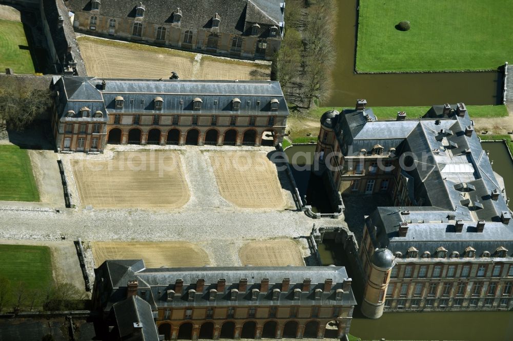 Dampierre-en-Yvelines from the bird's eye view: Palace Dampierre in Dampierre-en-Yvelines in Ile-de-France, France