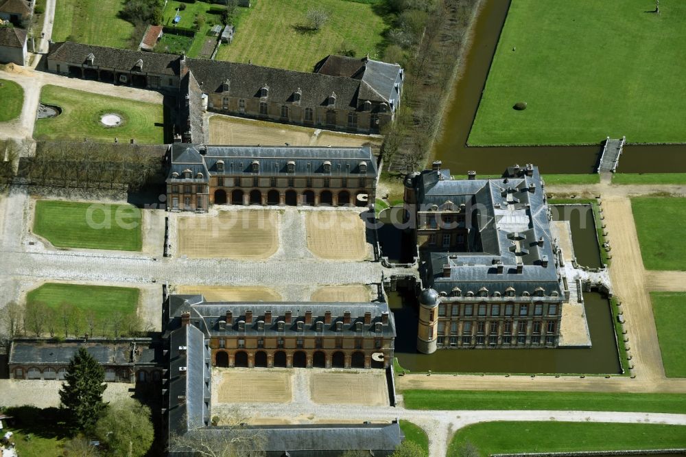 Aerial photograph Dampierre-en-Yvelines - Palace Dampierre in Dampierre-en-Yvelines in Ile-de-France, France