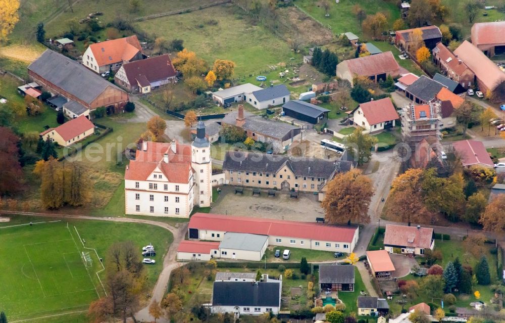 Gumtow from the bird's eye view: Palace Demerthin in Gumtow in the state Brandenburg, Germany