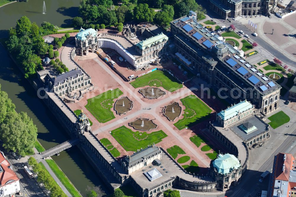 Dresden from the bird's eye view: Palace of the castle Dresdner Zwinger on Theaterplatz - Sophienstrasse in the district Altstadt in Dresden in the federal state of Saxony, Germany