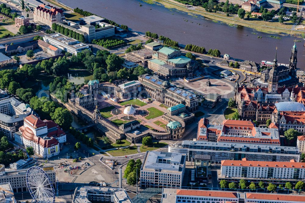 Aerial image Dresden - Palace of the castle Dresdner Zwinger on Theaterplatz - Sophienstrasse in the district Altstadt in Dresden in the federal state of Saxony, Germany