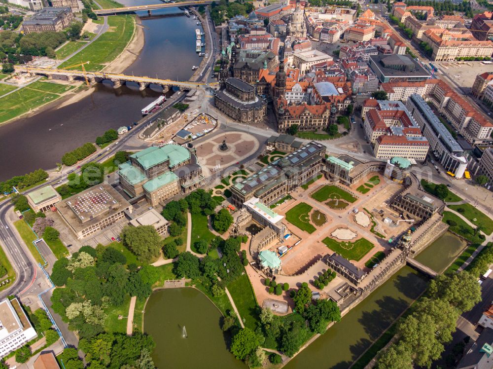 Aerial image Dresden - Palace of the castle Dresdner Zwinger on Theaterplatz - Sophienstrasse in the district Altstadt in Dresden in the federal state of Saxony, Germany