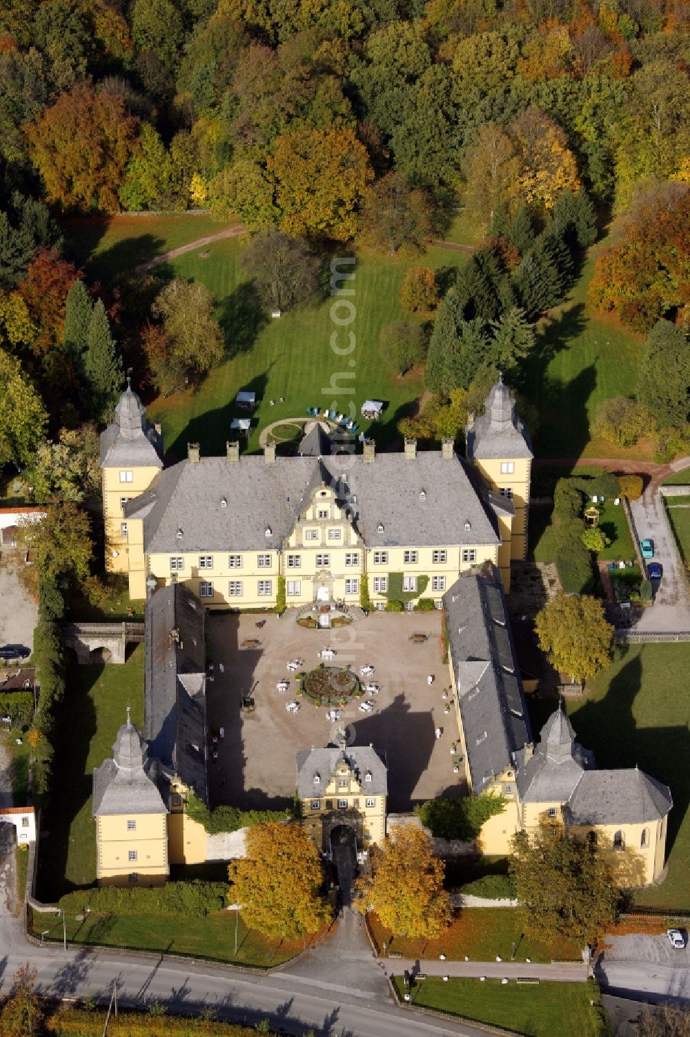 Aerial image Eringerfeld - Palace in Eringerfeld in the state North Rhine-Westphalia, Germany