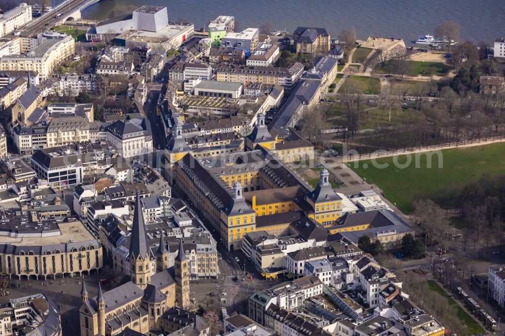 Aerial image Bonn - Palace Kurfuerstliches Schloss und Campus of University Rheinische Friedrich-Wilhelms-Universitaet Am Hof in Bonn in the state North Rhine-Westphalia, Germany