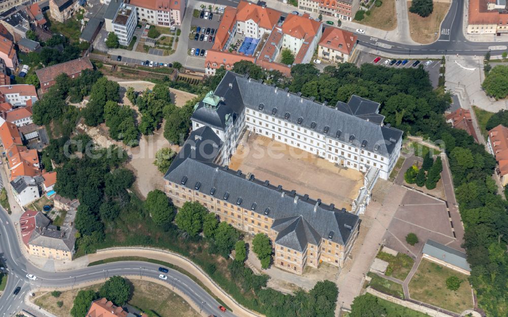 Weißenfels from the bird's eye view: Palace Museum Schloss Neu-Augustusburg in Weissenfels in the state Saxony-Anhalt, Germany