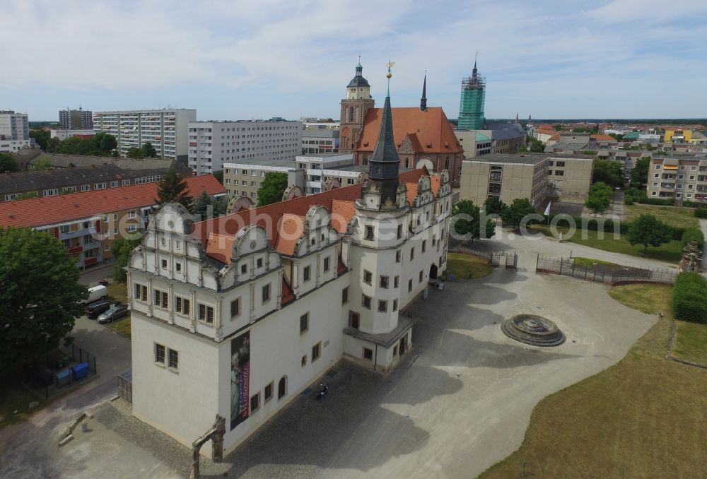 Aerial image Dessau - Palace Museum fuer Stadtgeschichte on Schlossplatz in Dessau in the state Saxony-Anhalt, Germany