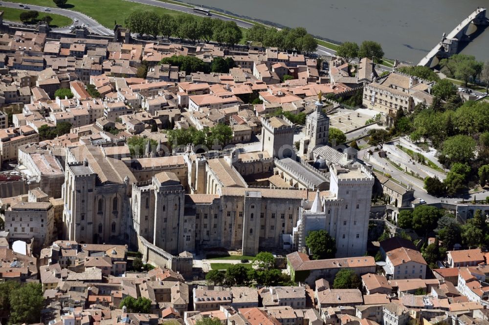 Avignon from the bird's eye view: Palace Palais des Papes on Place du Palais in Avignon in Provence-Alpes-Cote d'Azur, France