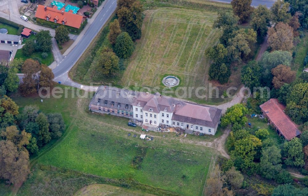 Aerial image Prötzel - Palace Proetzel in Proetzel in the state Brandenburg, Germany