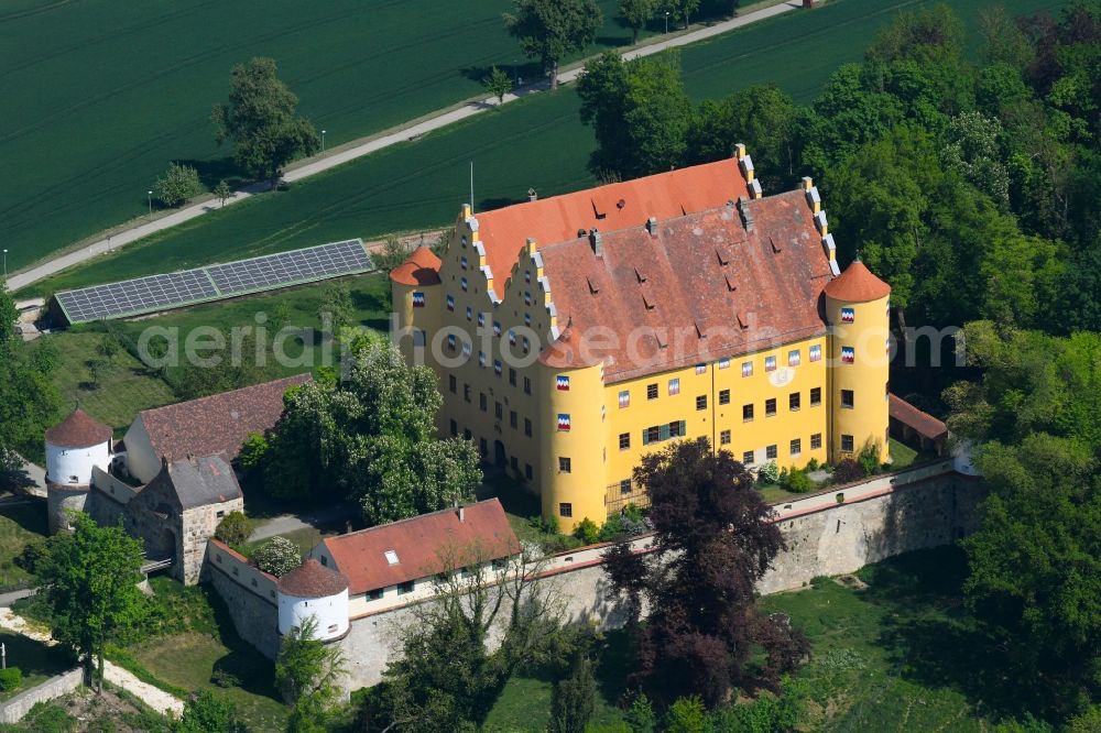 Aerial image Erbach - Palace Schloss Erbach on Schlossberg in Erbach in the state Baden-Wuerttemberg, Germany