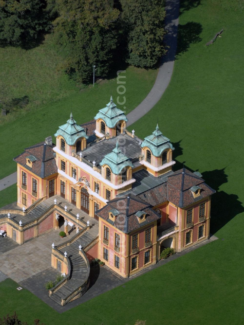 Aerial photograph Ludwigsburg - Palace Schloss Favorite im Favoritepark in Ludwigsburg in the state Baden-Wuerttemberg