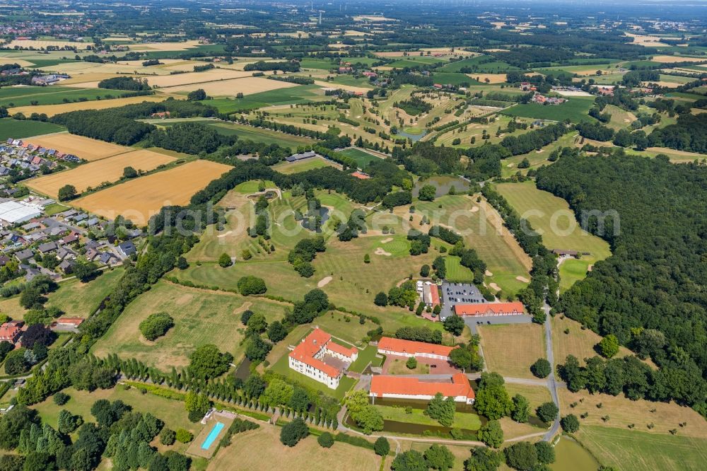 Aerial photograph Ennigerloh - Palace Schloss Vornholz on Steinpatt in Ennigerloh in the state North Rhine-Westphalia, Germany