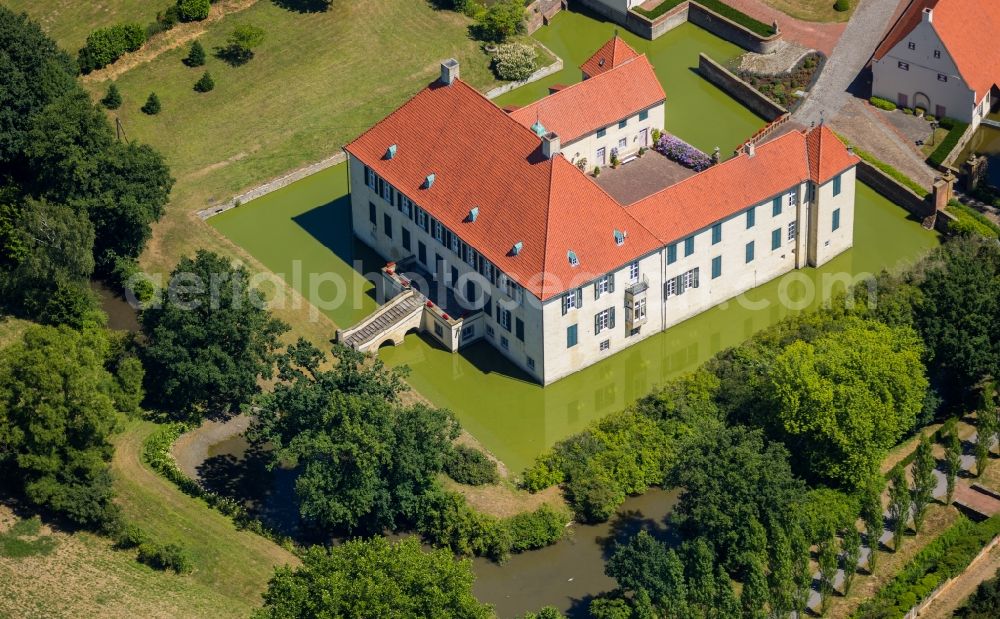 Ennigerloh from above - Palace Schloss Vornholz on Steinpatt in Ennigerloh in the state North Rhine-Westphalia, Germany