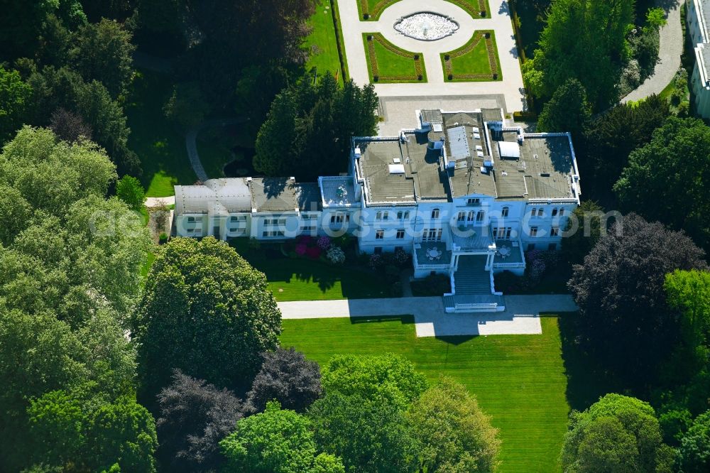 Bonn from the bird's eye view: Palace Villa Hammerschmidt on Adenauerallee in the district Gronau in Bonn in the state North Rhine-Westphalia, Germany