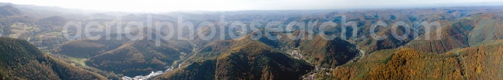 Aerial image Annweiler am Trifels - Panoramic perspective mountain landscape Pfaelzerwald in the district Graefenhausen in Annweiler am Trifels in the state Rhineland-Palatinate