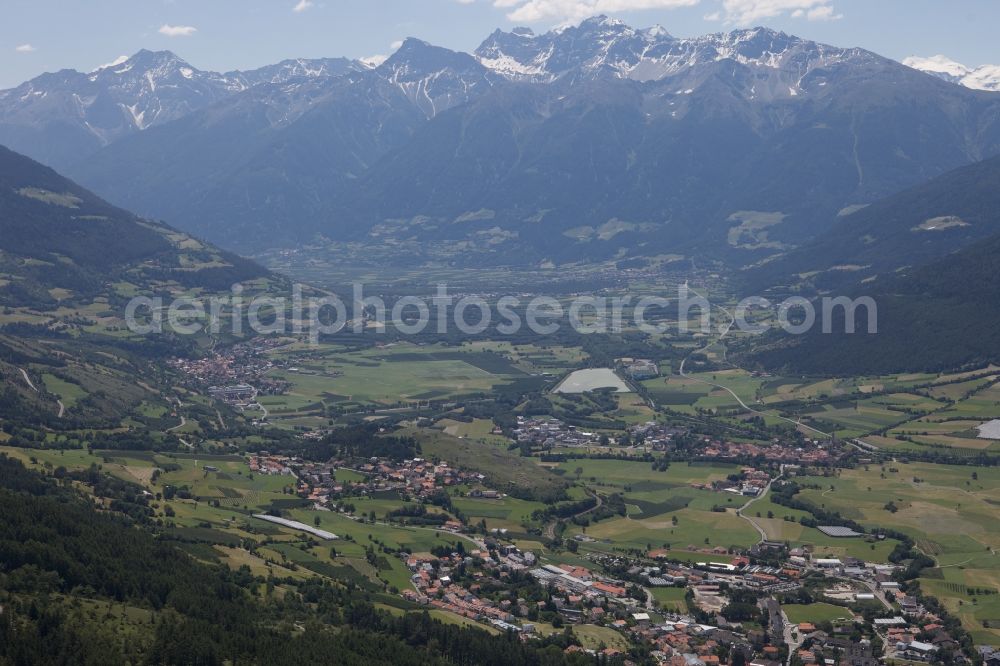 Aerial photograph Pians - Panorama of the Lech Valley Alps at Pians in Austria