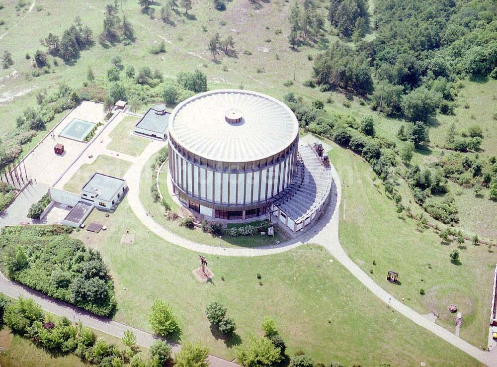 Bad Frankenhausen / Thüringen from the bird's eye view: Panorama-Museum (Bauernkriegspanorama von Prof. Tübke) am Schlachtberg 9 in 06567 Bad Frankenhausen (Tel.: 034671-6190).