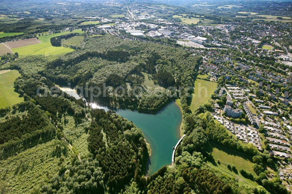 Aerial image Remscheid OT Lennep - View of the Panzertalsperre near Lennep in Remscheid in the state of North Rhine-Westphalia