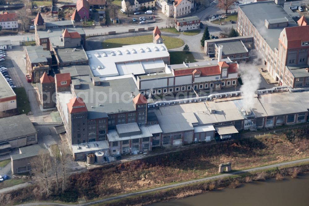 Heidenau from the bird's eye view: Paper mill of the company Glatfelter in Heidenau in federal agriculture Sachsen.Die P. H. Glatfelter company is an American wood processing Unternehmen.Im April 2013 Glatfelter acquired the Dresden Papier GmbH