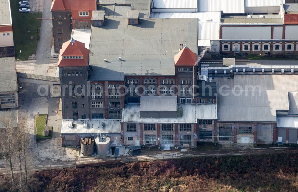 Aerial photograph Heidenau - Paper mill of the company Glatfelter in Heidenau in federal agriculture Sachsen.Die P. H. Glatfelter company is an American wood processing Unternehmen.Im April 2013 Glatfelter acquired the Dresden Papier GmbH