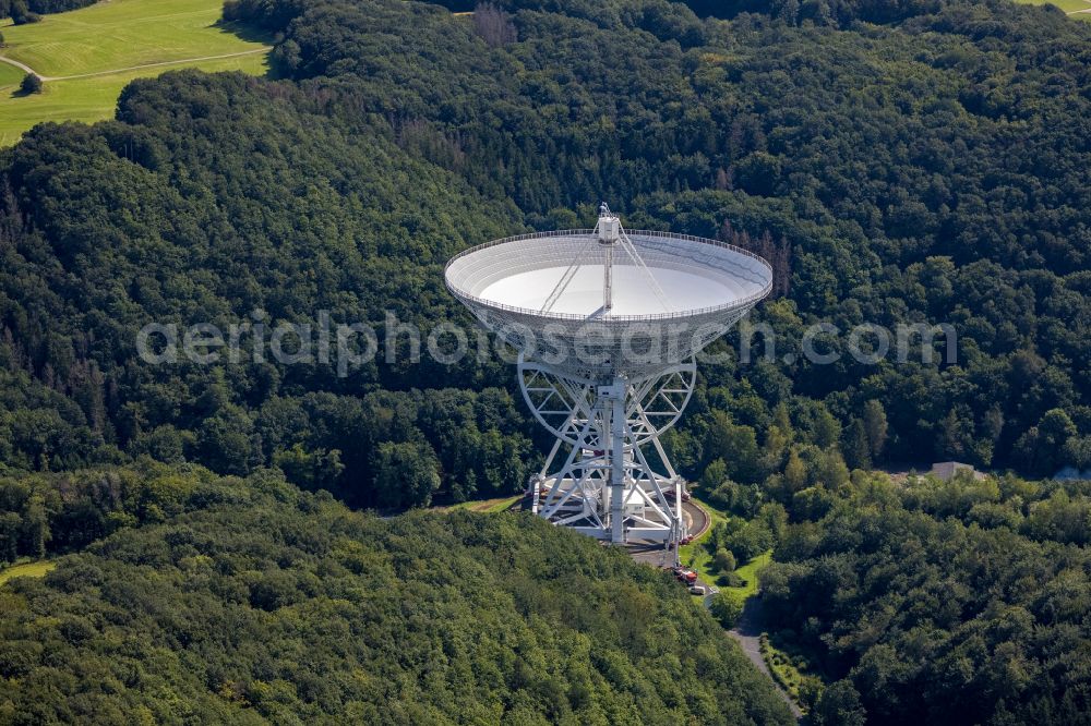 Aerial photograph Bad Münstereifel - Parabolic satellite dishes Radioteleskop in the district Effelsberg in Bad Muenstereifel in the state North Rhine-Westphalia, Germany