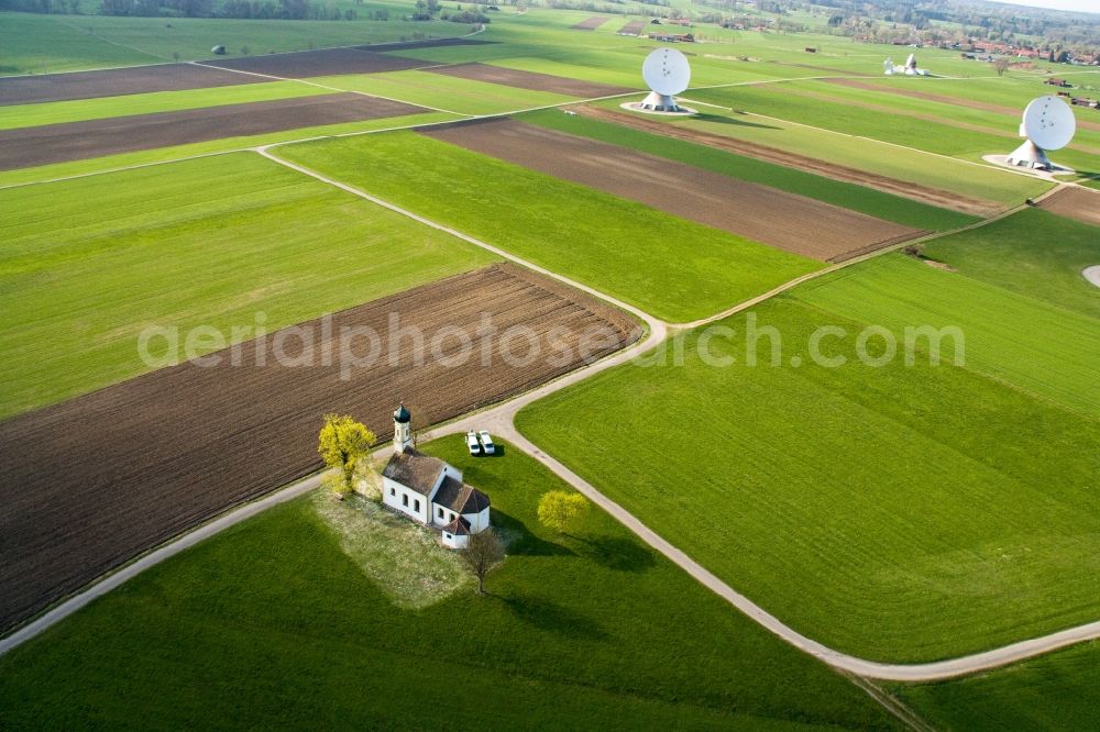 Raisting from above - Parabolic satellite dishes Erdfunkstelle Raisting on Hofstaetterweg in Raisting in the state Bavaria