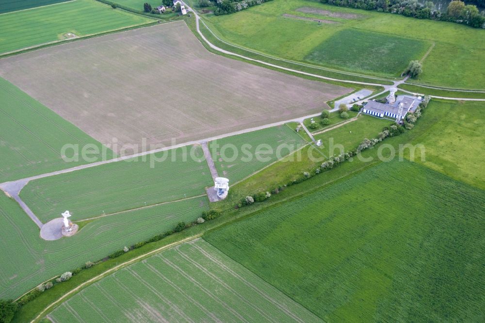 Aerial photograph Riedstadt - Parabolic satellite dishes Satellitenmessstelle BNetzA in Riedstadt in the state Hesse, Germany