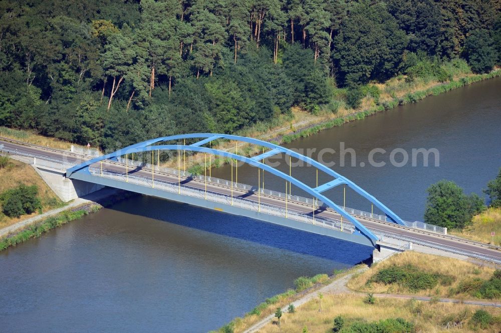 Parchau from the bird's eye view: Parchau bridge over the Elbe-Havel-Canel in the state Saxony-Anhalt