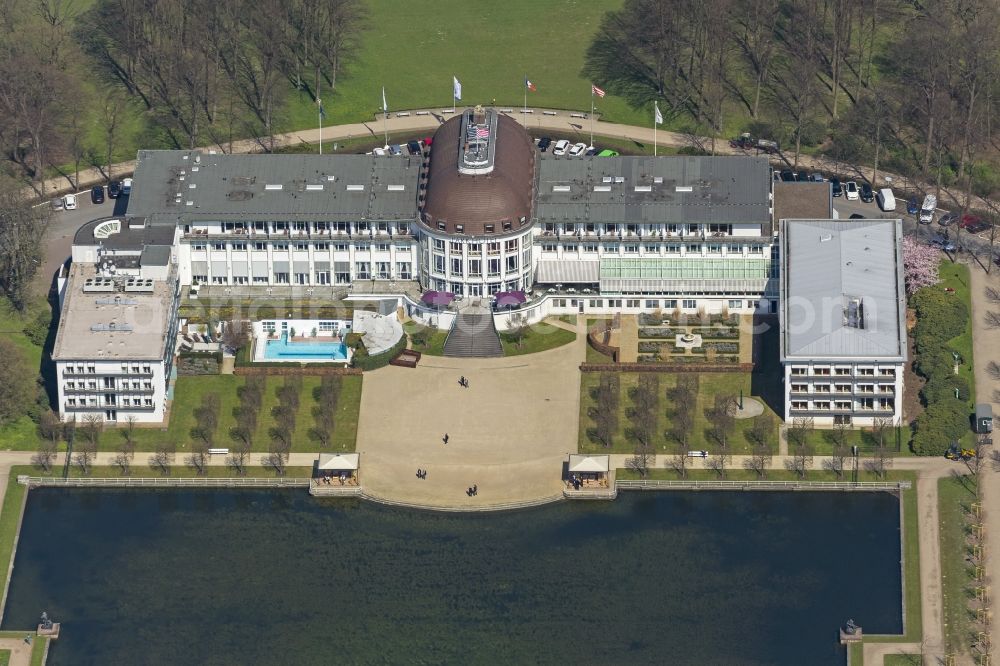 Aerial photograph Bremen - Park Hotel Bremen on Holler at Bremen